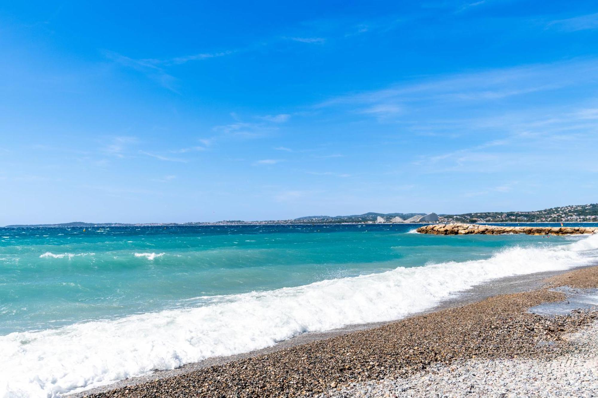 Residence Mediterranee - Beachfront - Sun And Seaview - Pool - Private Parking カーニュ・シュル・メール エクステリア 写真